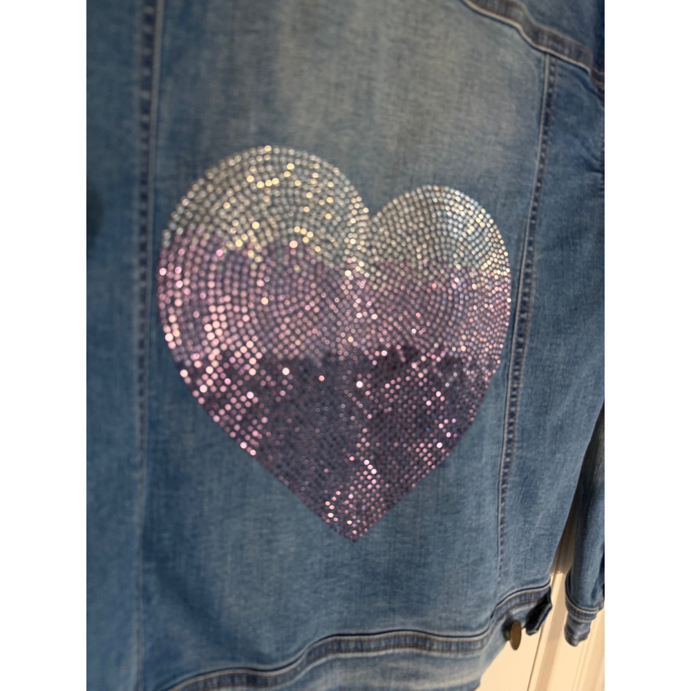 ME.N.U Denim Jacket Medium Wash Rhinestone Heart Star Slim Fit Womens Size M - Picture 3 of 8